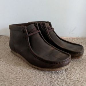 Clarks Wallabees Steep Boot Chukka